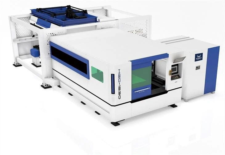 산업용 4kw CNC 금속 판화기 레이저 절단기 1530 자동 교환 테이블 및 밀폐 된 커버 가격